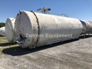 Heil 9,000 Gallon Insulated Horizontal Cylindrical Storage Tank