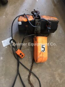 Hitachi Model IRS-1-10, 1 Ton Electric Chain Hoist
