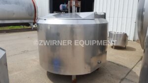 Cherry-Burrell 500 Gallon Bridge and Cover Top, Slope Bottom Atmospheric Processor