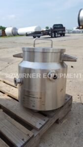 GEO-Avins 3 Gallon Stainless Steel Pressure Wall Tank