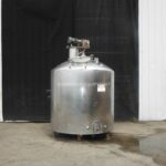 Damrow 1,000 Gallon Stainless Steel Dome Top, Slope Bottom Pressure Wall Processor