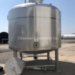 DCI 10,000 Liter/2,600 Gallon 316L Stainless Steel Vertical Insulated Processor Tank