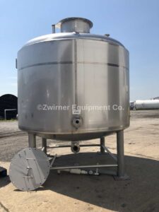 DCI 10,000 Liter/2,600 Gallon 316L Stainless Steel Vertical Insulated Processor Tank
