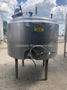 Crepaco 500 Gallon Stainless Steel Pressure Wall Proscessor, Dome Top, Slope Bottom