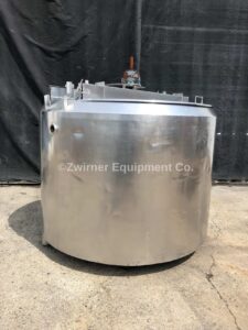 600 Gallon Bridge And Cover Top, Slope Bottom, Mix Tank