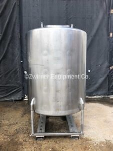 Viatec 400 Gallon Stainless Steel Dome Top, Dish Bottom, Single Shell Tank