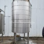 550 GALLON STAINLESS STEEL SINGLE SHELL TANKS
