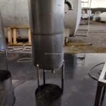 150 GALLON STAINLESS STEEL SINGLE SHELL TANK