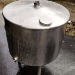 40 GALLON STAINLESS STEEL SINGLE SHELL TANK
