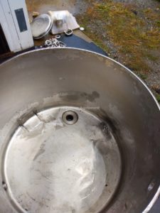 40 GALLON STAINLESS STEEL SINGLE SHELL TANK