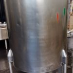 200 GALLON STAINLESS STEEL CIP TANK