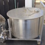 100 GALLON STAINLESS STEEL SINGLE SHELL PORTABLE TRANSFER TANK