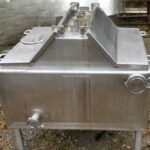 100 GALLON STAINLESS STEEL PMO LEGAL RECTANGULAR BALANCE TANK