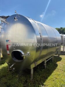 DCI 3,000 GALLON ALL STAINLESS STEEL INSULATED HORIZONTAL CYLINDRICAL STORAGE TANK