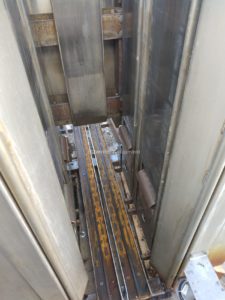 DAIRY CONVEYOR CORP STAINLESS STEEL SINGLE LANE DOUBLE CASE STACKER