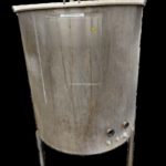 300 GALLON STAINLESS STEEL CIP TANK