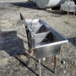 STAINLESS STEEL DOUBLE WASH SINK W/ BACKSPLASH