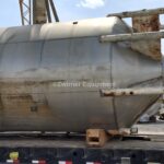 10,000 GALLON STAINLESS STEEL VERTICAL SINGLE SHELL STORAGE TANK