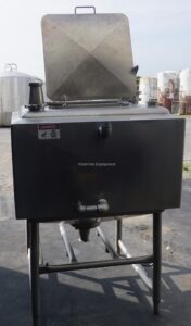 BREDDO 150 GALLON STAINLESS STEEL JACKETED LIQUIFIER