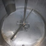 350 GALLON STAINLESS STEEL SINGLE SHELL TANK