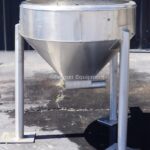 30 GALLON STAINLESS STEEL SINGLE SHELL CONICAL HOPPER