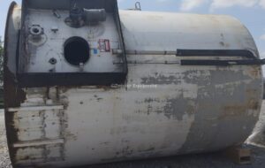 MUELLER 7,000 GALLON REFRIGERATED VERTICAL SILO TYPE STORAGE TANK