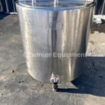 100 GALLON STAINLESS STEEL PARTIALLY CLOSED TOP, SLOPE BOTTOM, INSULATED MIX TANK