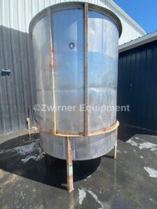 PERRY MODEL Vc 1850 GALLON VERTICAL STAINLESS STEEL SINGLE SHELL TANK
