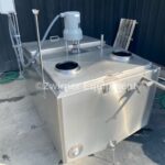 200 GALLON STAINLESS STEEL REFRIGERATED BULK TANK