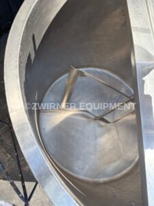 1,000 GALLON STAINLESS STEEL BRIDGE AND COVER TOP, SLOPE BOTTOM, JACKETED PROCESSOR