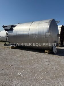 10,000 GALLON STAINLESS STEEL VERTICAL SINGLE SHELL STORAGE TANK
