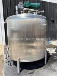 750 GALLON DOME TOP SLOPE BOTTOM VERTICAL STAINLESS STEEL SINGLE SHELL TANK