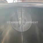 1,250 GALLON HORIZONTAL REFRIGERATED BULK FARM TANK