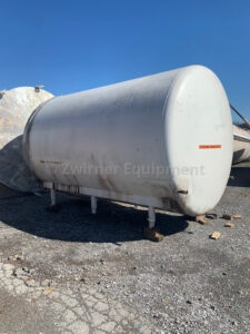 5,000 GALLON INSULATED HORIZONTAL CYLINDRICAL STORAGE TANK