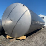40,000 GALLON STAINLESS STEEL SINGLE SHELL VERTICAL STORAGE TANK