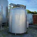 2,000 GALLON STAINLESS STEEL DOME TOP, DISH BOTTOM, PRESSURE WALL PROCESSOR