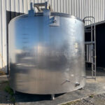 3,000 GALLON STAINLESS STEEL DOME TOP SLOPED BOTTOM, PRESSURE WALL PROCESSOR
