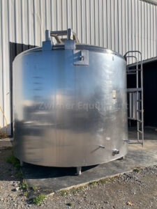 3,000 GALLON STAINLESS STEEL DOME TOP SLOPED BOTTOM, PRESSURE WALL PROCESSOR