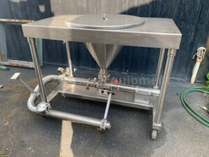 MIXING TABLE