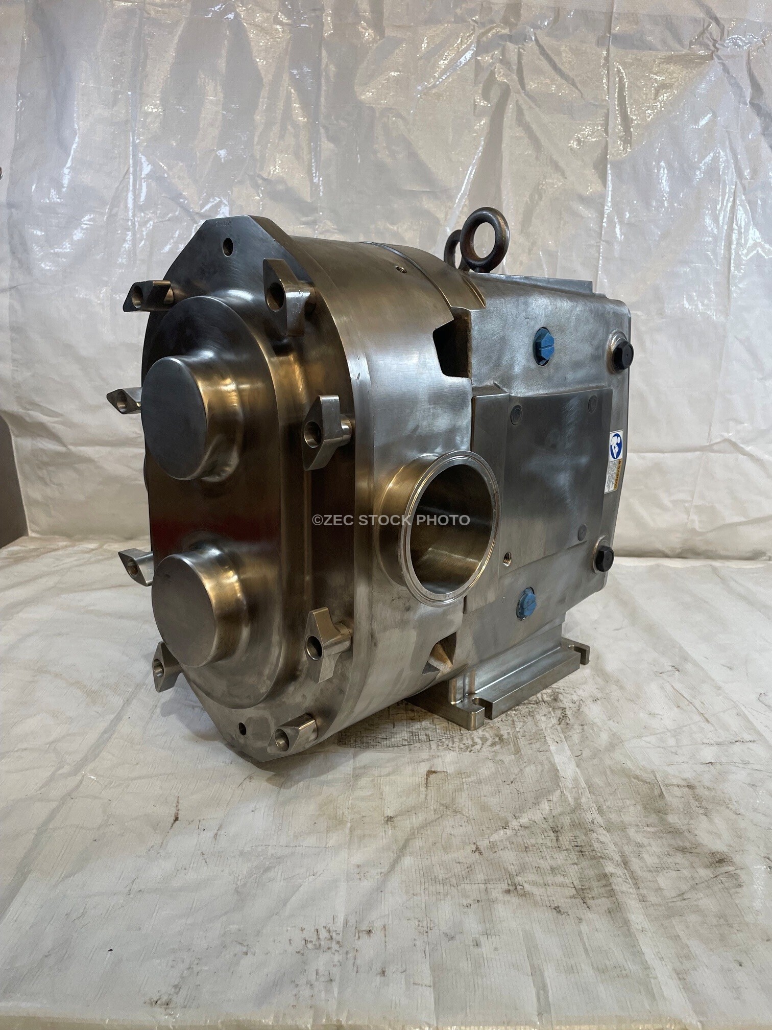 SPX WAUKESHA CHERRY BURRELL MODEL 220U1 STAINLESS STEEL POSITIVE DISPLACEMENT PUMP