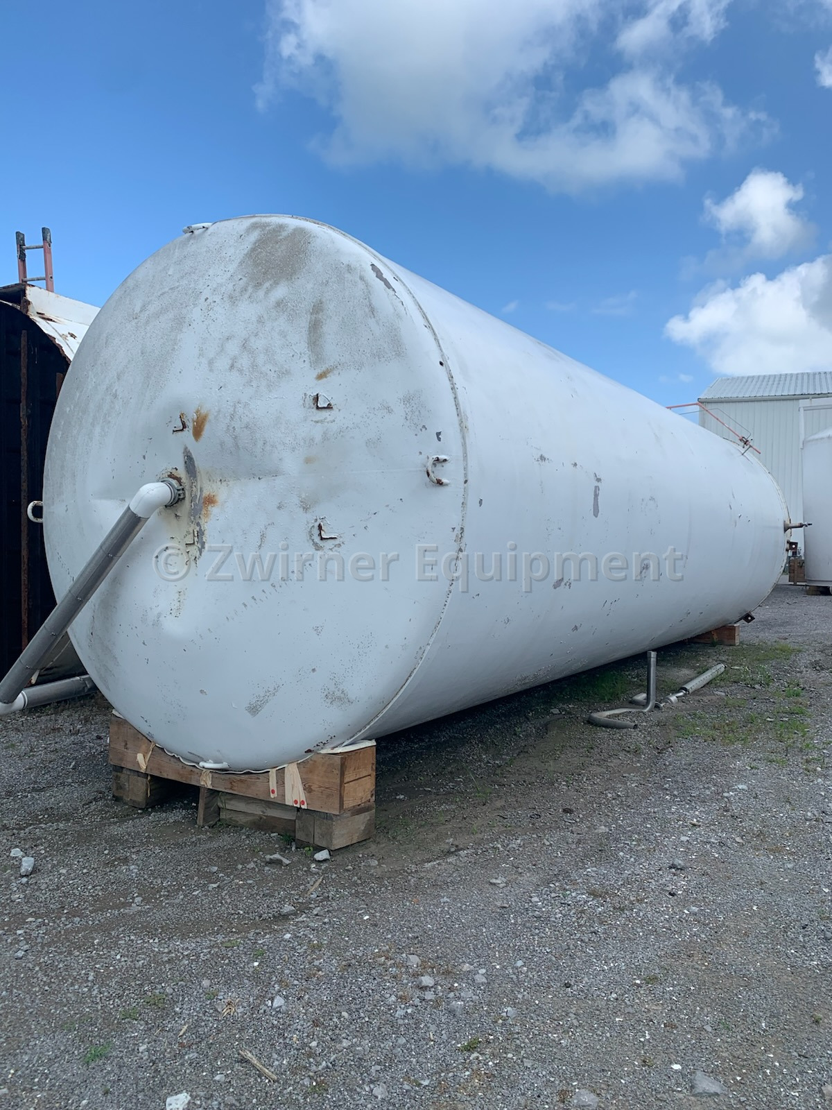 16,000 GALLON JACKETED VERTICAL SILO TYPE STORAGE TANK